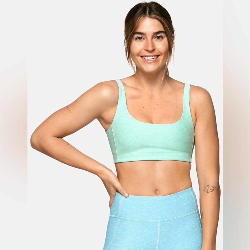 Outdoor Voices Double Time Sports Bra - sea foam